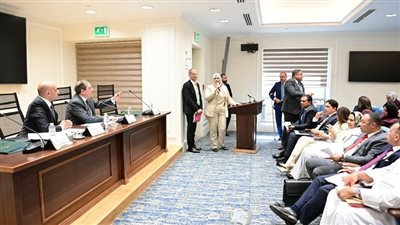 العدادات الكودية تشعل البرلمان.. استدعاء 3 وزراء لوقف إلغاء نظام شرائح الكهرباء