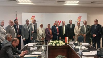     البحيرة للكهرباء” تستعرض موازنة العام الجديد.. زيادة الاستثمارات 14% وتوسعات لدعم استقرار التغذية