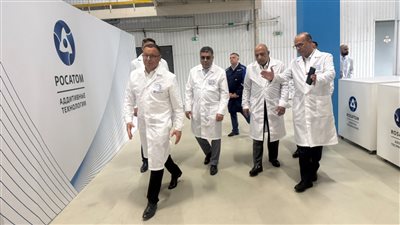وزير الكهرباء يطلع على أحدث تكنولوجيات الطباعة ثلاثية الأبعاد التابعة لمؤسسة روساتوم الروسية وبحث فرص توطينها في مصر